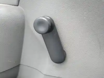 Second-hand car spare part left front window crank handle for renault kangoo furgón confort oem iam references 
