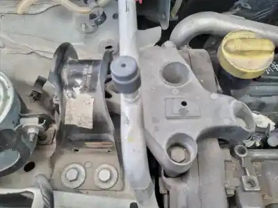 Second-hand car spare part right engine support for renault kangoo furgón confort oem iam references 