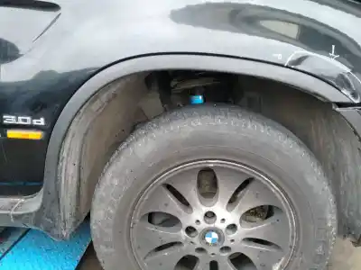 Peça sobressalente para automóvel em segunda mão aba do guarda-lamas dianteiro direito por bmw x5 (e53) 3.0d referências oem iam 