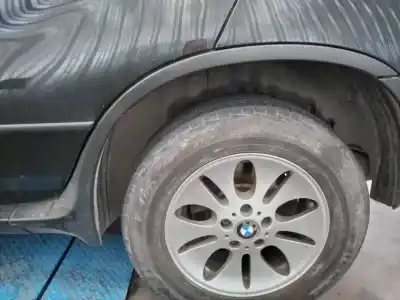 Peça sobressalente para automóvel em segunda mão aba do guarda-lamas traseiro esquerdo por bmw x5 (e53) 3.0d referências oem iam 