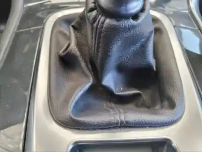 Peça sobressalente para automóvel em segunda mão forra da alavanca de velocidades por peugeot 3008 sport pack referências oem iam 