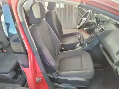 Автозапчасти б/у СИДЕНЬЕ ПРАВОЕ ПЕРЕДНЕЕ за OPEL MERIVA B  ссылки OEM IAM   