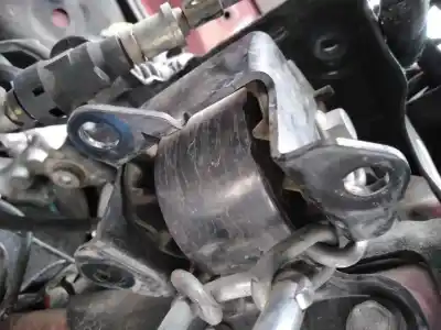 Second-hand car spare part gearbox support for chrysler jeep compass limited plus 4x2 oem iam references 885ac