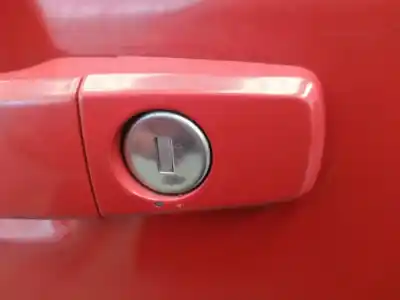 Peça sobressalente para automóvel em segunda mão fechadura da porta dianteira esquerda por opel meriva b essentia referências oem iam 