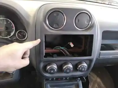 Second-hand car spare part center console for chrysler jeep compass limited plus 4x2 oem iam references 