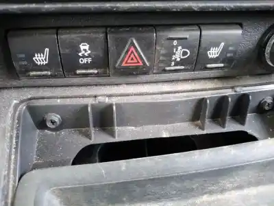 Second-hand car spare part hazard warning lights for chrysler jeep compass limited plus 4x2 oem iam references 