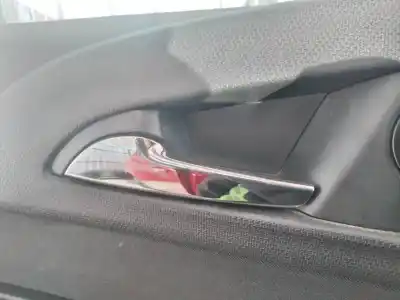 Peça sobressalente para automóvel em segunda mão puxador interior dianteiro esquerdo por opel meriva b essentia referências oem iam 