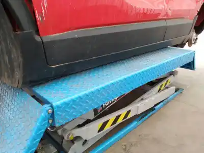 Peça sobressalente para automóvel em segunda mão embaladeira lateral por opel crossland x innovation referências oem iam 