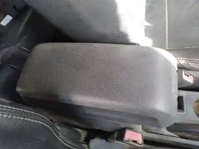 Second-hand car spare part center armrest for chrysler jeep compass limited plus 4x2 oem iam references 