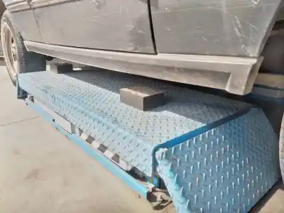 Peça sobressalente para automóvel em segunda mão embaladeira lateral por land rover discovery (salljg/lj) tdi referências oem iam 