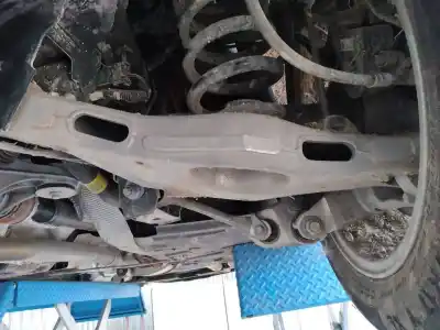 Pezzo di ricambio per auto di seconda mano braccio sospensione posteriore inferiore destro per jaguar xe prestige riferimenti oem iam 