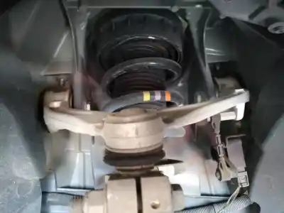 Pezzo di ricambio per auto di seconda mano braccio sospensione superiore anteriore destro per jaguar xe prestige riferimenti oem iam 