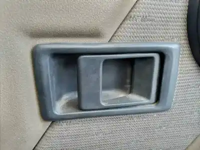 Peça sobressalente para automóvel em segunda mão puxador interior dianteiro direito por land rover discovery (salljg/lj) tdi referências oem iam 