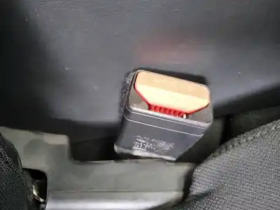 Pezzo di ricambio per auto di seconda mano gancio cintura anteriore destro per jaguar xe prestige riferimenti oem iam 