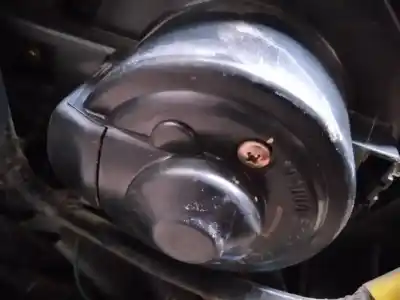 Peça sobressalente para automóvel em segunda mão motor de sofagem por land rover discovery (salljg/lj) tdi referências oem iam   