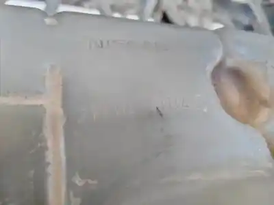 Peça sobressalente para automóvel em segunda mão depósito de expansão por nissan cabstar ->09.06 yd25 referências oem iam 21710mb40c  
