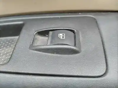 Second-hand car spare part right front power window switch for fiat linea (110) dynamic oem iam references 