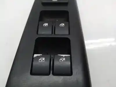 Second-hand car spare part left front power window switch for kia cee´d emotion oem iam references 612b47201722  