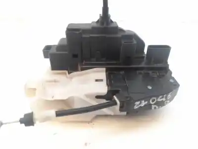 Second-hand car spare part front right door lock for kia cee´d drive oem iam references 