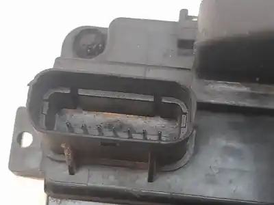 Second-hand car spare part left front door lock for kia cee´d drive oem iam references   