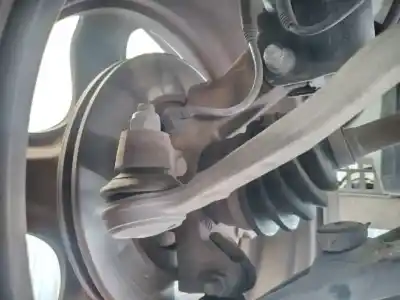 Peça sobressalente para automóvel em segunda mão manga de eixo dianteira esquerda por dacia sandero stepway referências oem iam 