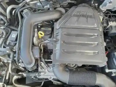 Second-hand car spare part complete engine for skoda fabia ambition oem iam references dkl