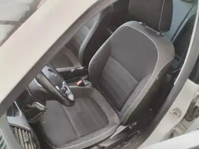 Peça sobressalente para automóvel em segunda mão assento dianteiro esquerdo por skoda fabia ambition referências oem iam   