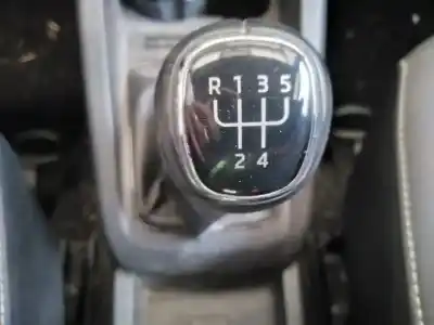 Second-hand car spare part gear lever knob for skoda fabia ambition oem iam references 