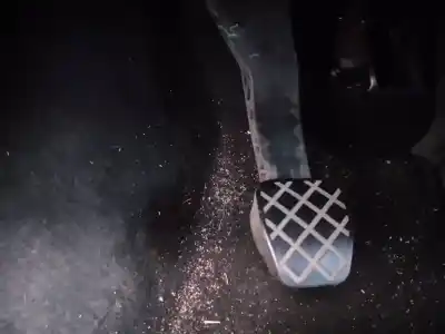 Second-hand car spare part clutch pedal for skoda fabia ambition oem iam references 