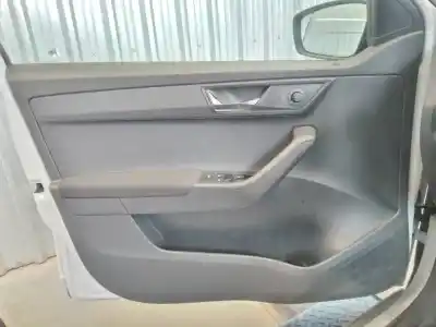 Second-hand car spare part left front door trim for skoda fabia ambition oem iam references 