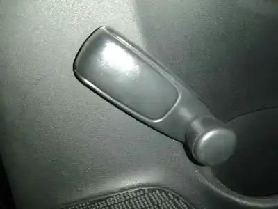 Pezzo di ricambio per auto di seconda mano maniglia alzacristalli posteriore destro per citroen c3 tonic riferimenti oem iam 