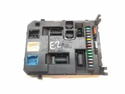 Pezzo di ricambio per auto di seconda mano scatola relè/fusibili per citroen c3 tonic riferimenti oem iam 9666952280