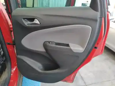Peça sobressalente para automóvel em segunda mão forra / revestimento da porta traseira direita por opel crossland x innovation referências oem iam 