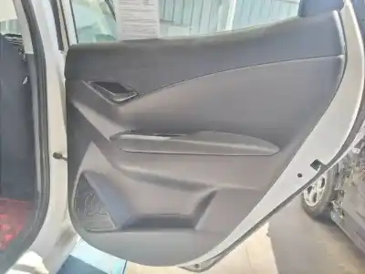 Pièce détachée automobile d'occasion garniture de porte arrière droite pour hyundai ix20 gls comfort références oem iam 