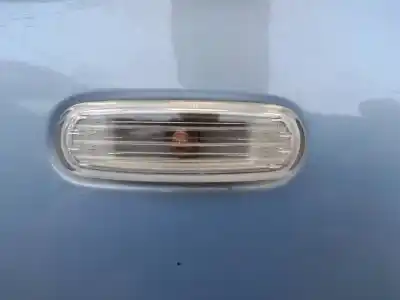 Pezzo di ricambio per auto di seconda mano lampada laterale destra per fiat idea (135) 1.4 riferimenti oem iam 
