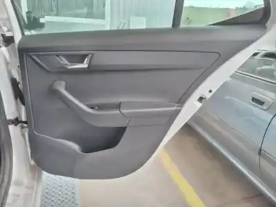 Second-hand car spare part right rear door trim for skoda fabia ambition oem iam references 