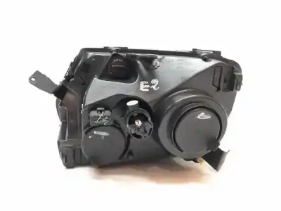 Second-hand car spare part right headlight for dacia duster ambiance 4x2 oem iam references 1305236684  