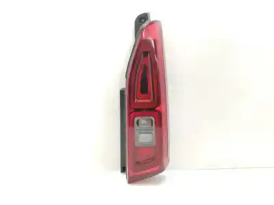 Second-hand car spare part right tailgate light for opel combo life expression oem iam references 9820555080