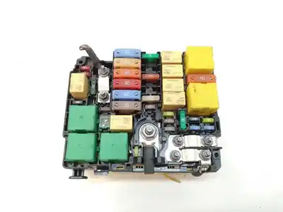 Second-hand car spare part fuse box unit for opel combo life expression oem iam references 9804848580