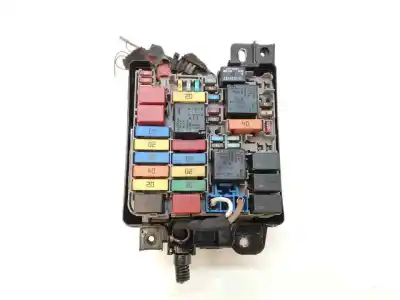 Peça sobressalente para automóvel em segunda mão caixa de fusíveis e relés por fiat doblo easy referências oem iam 