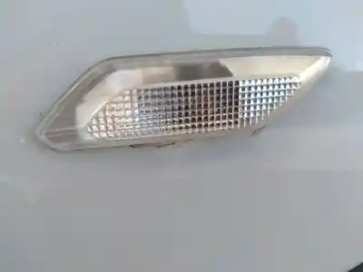 Peça sobressalente para automóvel em segunda mão farolim do lado direito por dacia sandero iii stepway comfort referências oem iam 