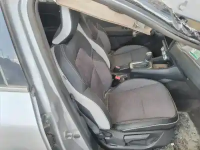 Second-hand car spare part right front seat for renault captur ii e-tech engineered oem iam references 