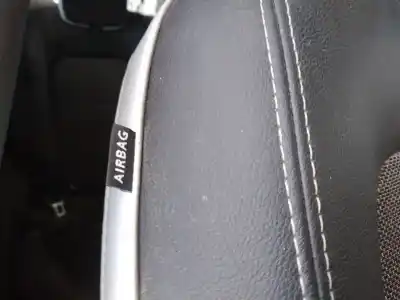 Peça sobressalente para automóvel em segunda mão assento dianteiro direito por renault captur ii e-tech engineered referências oem iam   