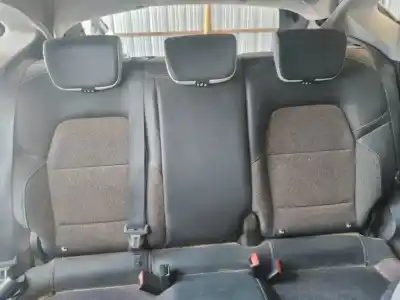 Second-hand car spare part rear seats for renault captur ii e-tech engineered oem iam references   