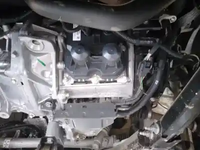 Second-hand car spare part gearbox for renault captur ii e-tech engineered oem iam references 5dha400