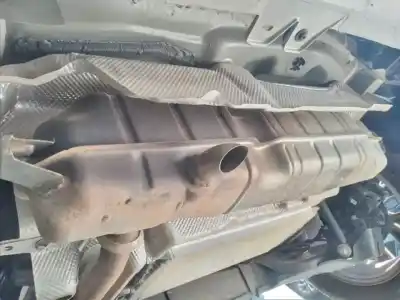Peça sobressalente para automóvel em segunda mão escapamento traseiro por renault captur ii e-tech engineered referências oem iam 201004430r  775