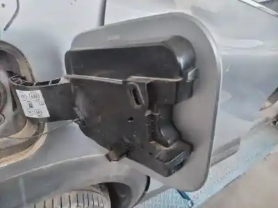 Second-hand car spare part outer fuel cap for renault captur ii e-tech engineered oem iam references   