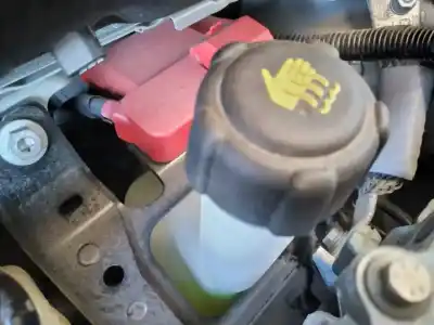 Peça sobressalente para automóvel em segunda mão depósito de expansão por renault captur ii e-tech engineered referências oem iam   
