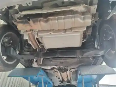 Pezzo di ricambio per auto di seconda mano asse posteriore per renault captur ii e-tech engineered riferimenti oem iam   