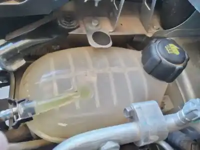 Second-hand car spare part coolant expansion tank for renault captur ii e-tech engineered oem iam references 